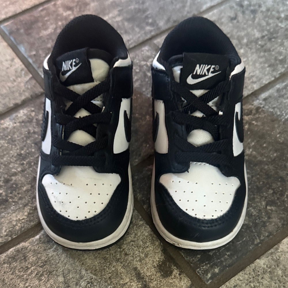 Nike Kids Black and White Sneakers